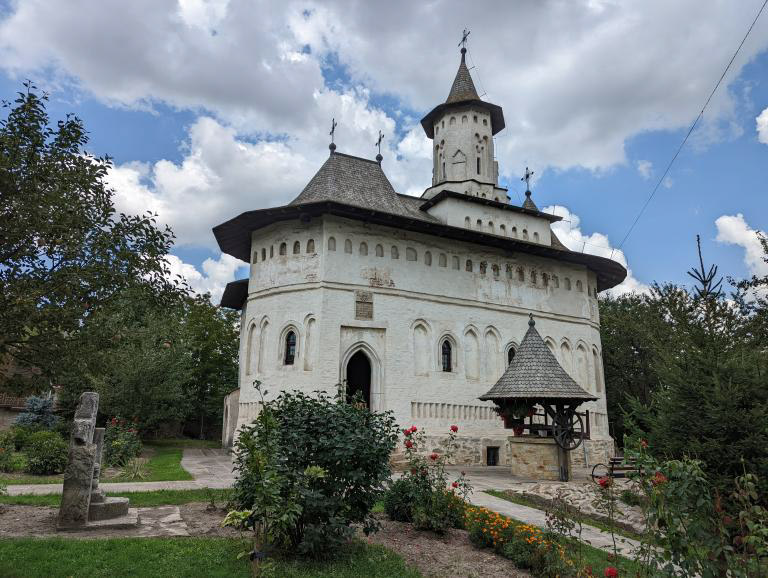 Biserica Naşterea Sf. Ioan Botezătorul (A Coconilor)