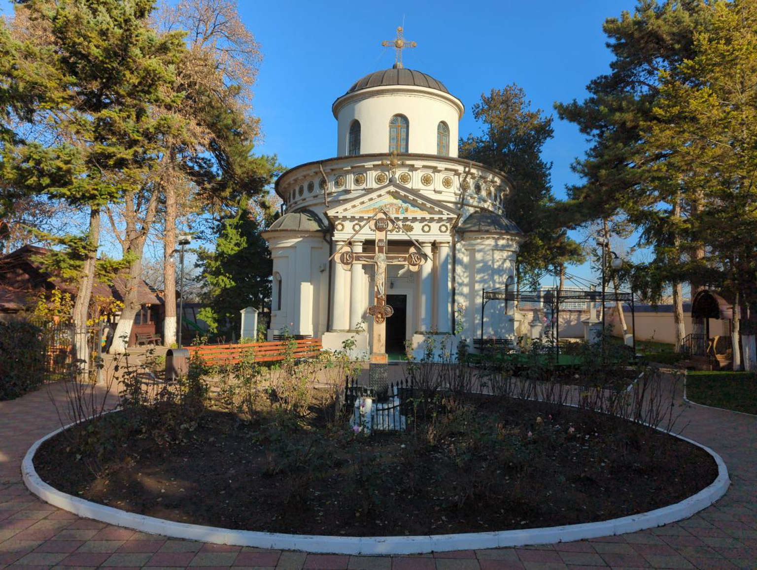 Ansamblul Palatul Ghica - Tei