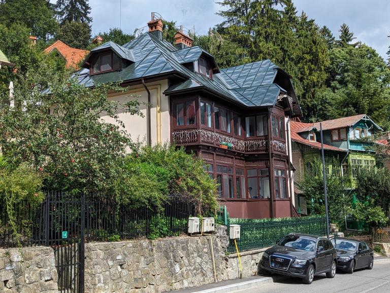 Casa Alexandru Cobzaru