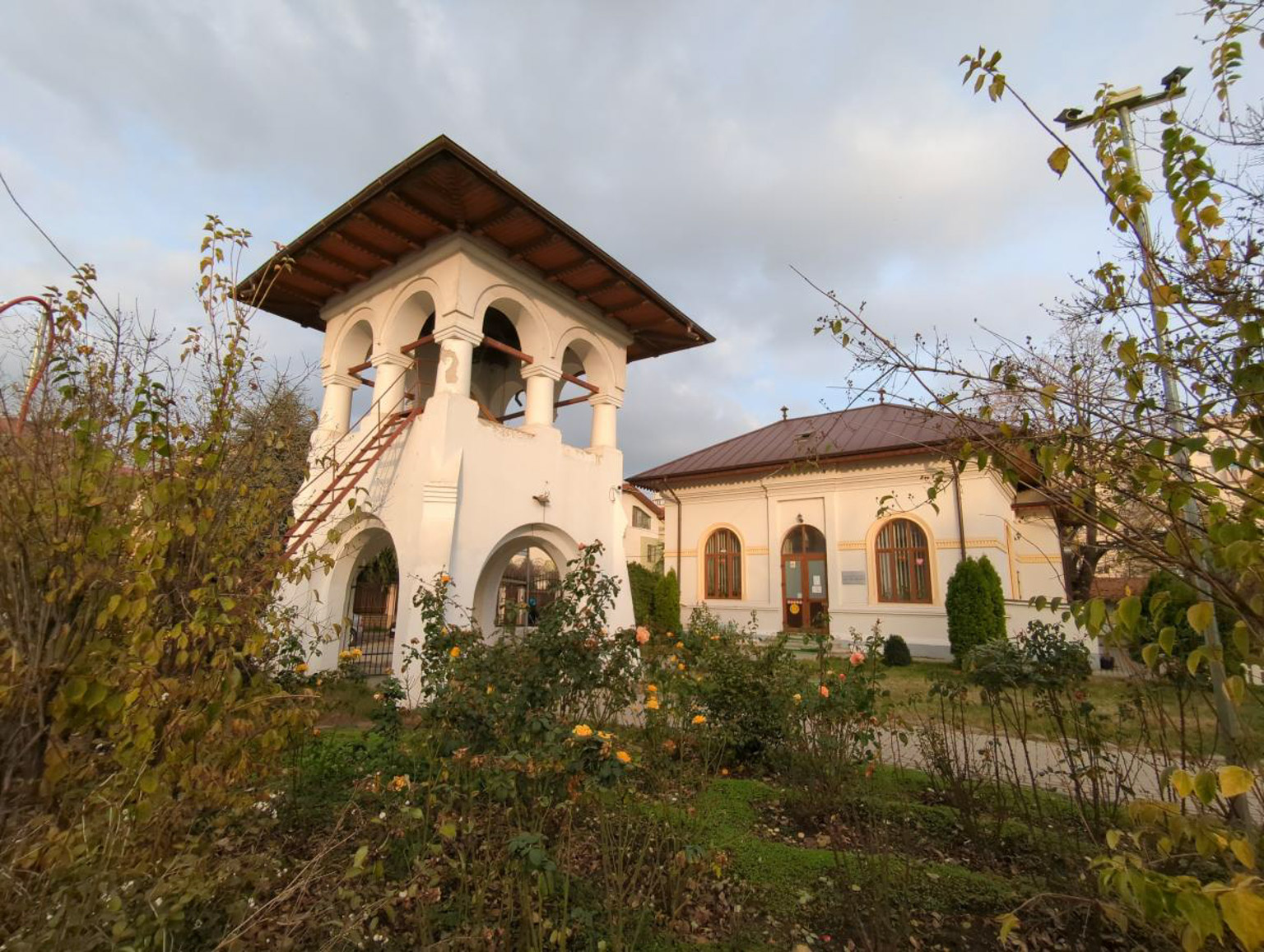Biserica Naşterea Maicii Domnului - Foişor