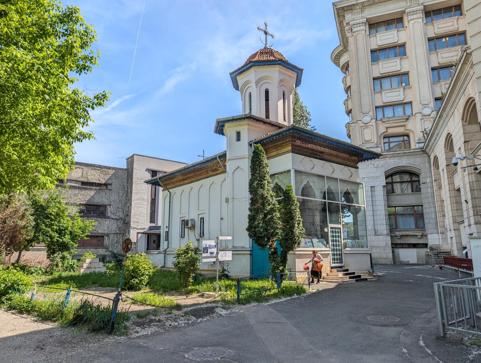 Biserica Buna Vestire - Schitul Maicilor